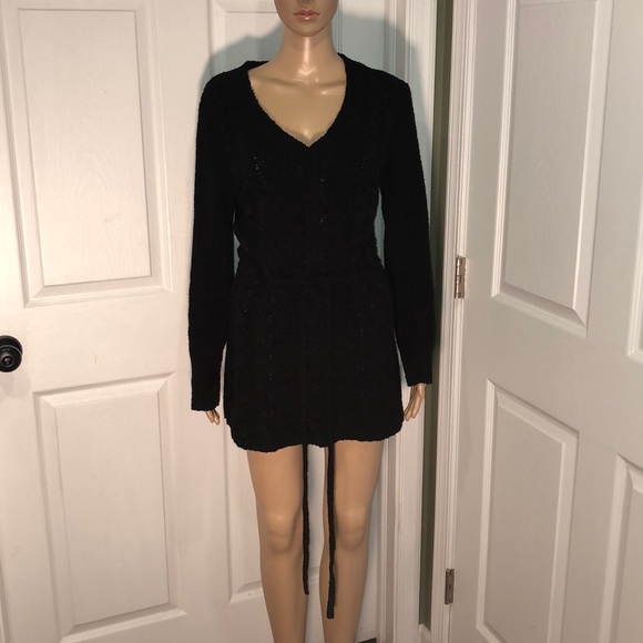 BCBGMaxAzria Dresses & Skirts - BCBGMAXAZRIA Black Sweater Dress L